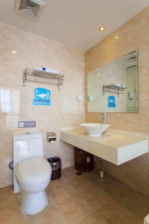7Days Inn Beijing Railway Station Guangqu Gate Metro Station Номер фото